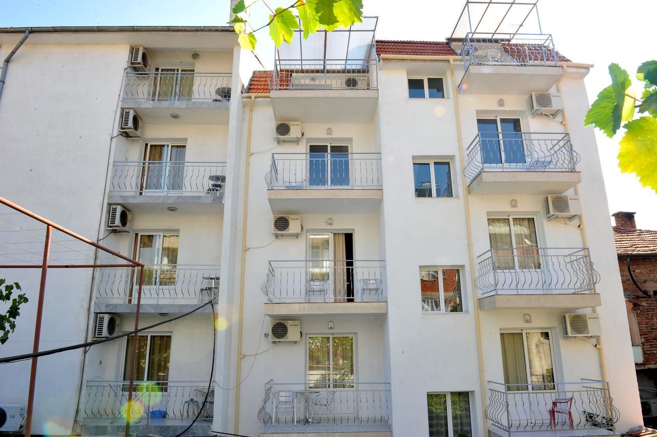 Family Hotel Blazhi Sandanski Exterior foto